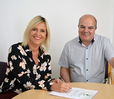 Sue Porto signs Unison's End Violence at Work charter